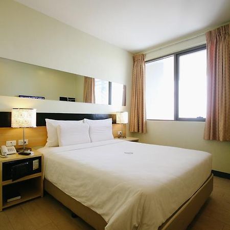 Go Hotels Iloilo Pokoj fotografie