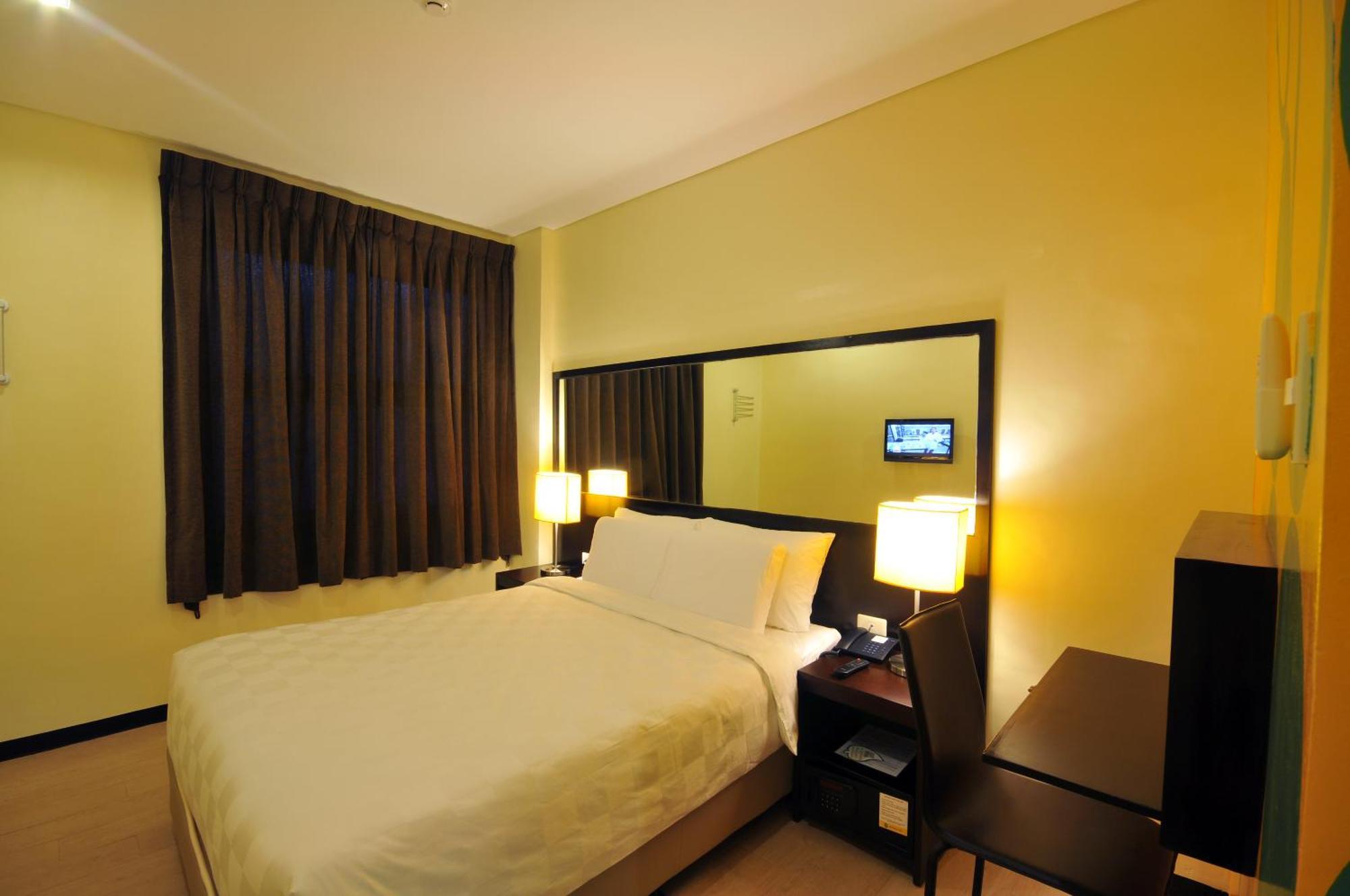 Go Hotels Iloilo Exteriér fotografie