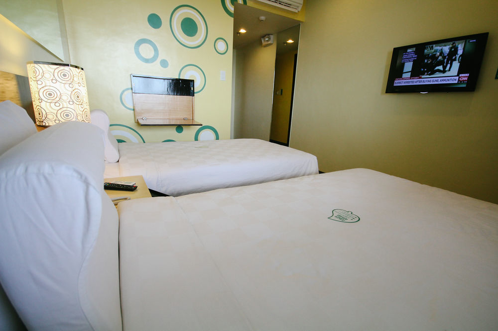Go Hotels Iloilo Exteriér fotografie