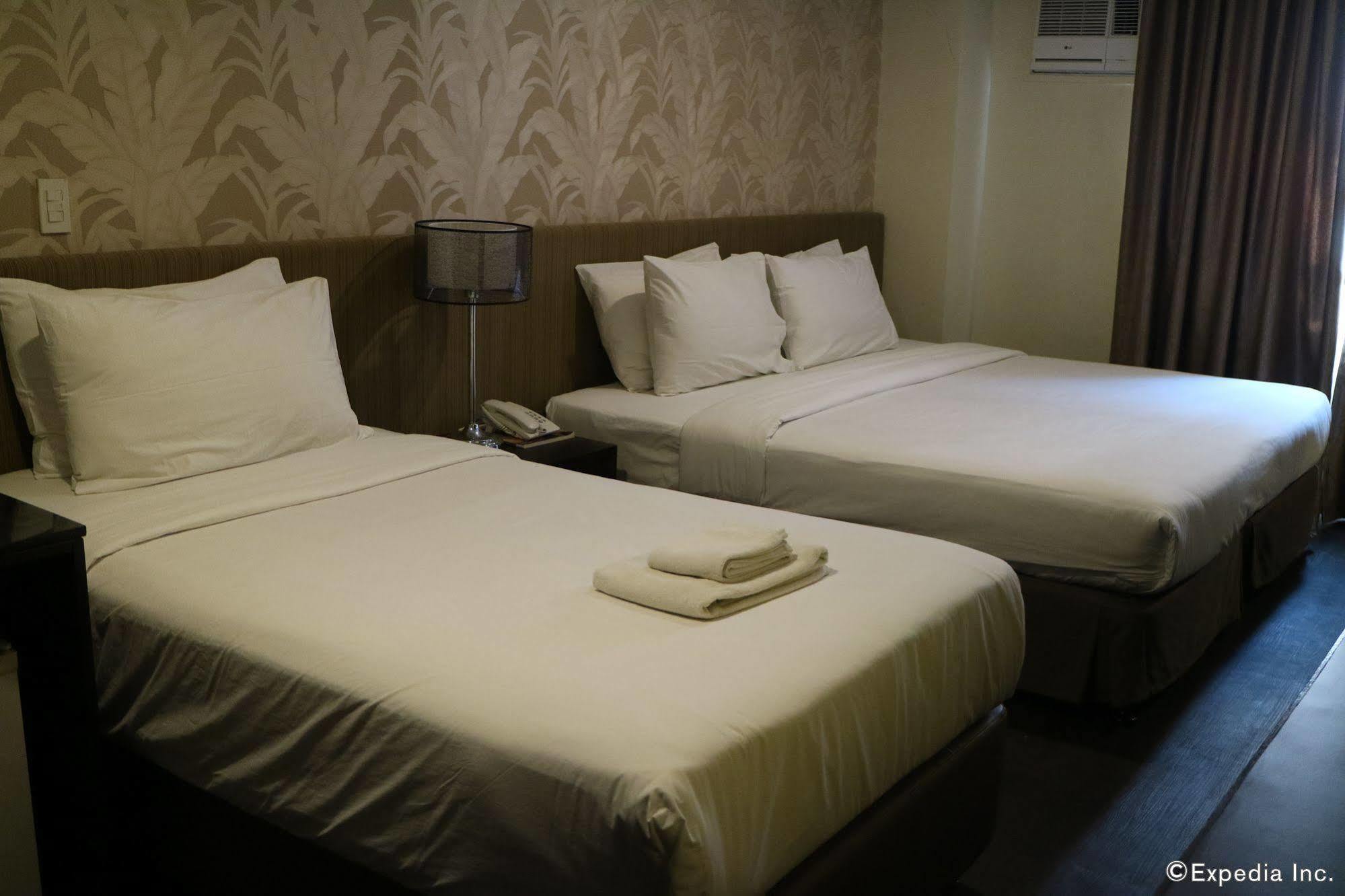 Go Hotels Iloilo Exteriér fotografie